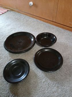 Black dinner ware