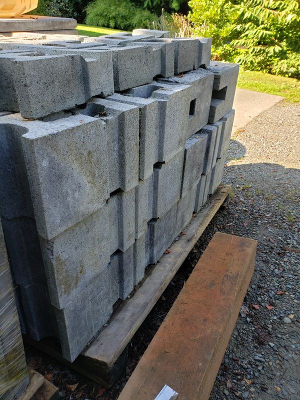Pallet of interlocking retaining wall blocks for Sale in ...