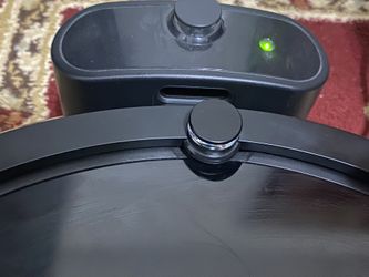 iRobot Roomba 805 Vacuum Cleaning Robot