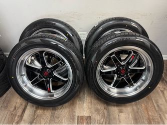 NEW 20x9.5 tis wheels wrapped in atturo az810 295/45r22