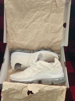NIKE AIR VAPORMAX PLUS White Men Sz. 13