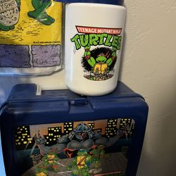 Teenage Mutant Ninja Turtles Lunchbox and Thermos