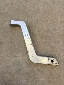 Aluminum hitch - Needs ball and pan 8”drop