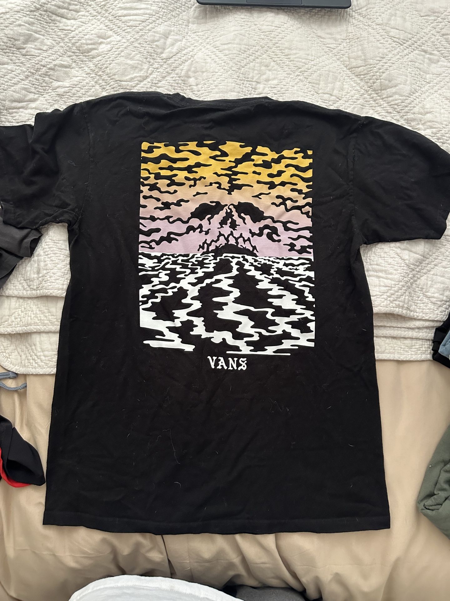 2 Vans Shirt