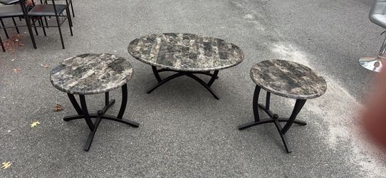 Coffee table and end table