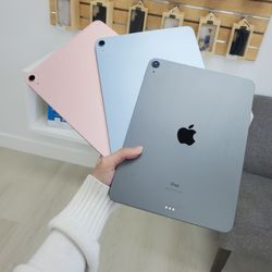 Apple - iPad Air 4 10.9" (WiFi) (Used - Small Dot Screen) / Storage: 64GB / Grade: Excellent / Color: Rose Gold