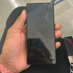  “Samsung S23 Ultra 256GB – cracked screen but works perfect – $250 