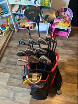 Titleist Bag And Clubs