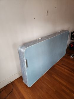 Box Spring - Twin Size - Free,Free,Free