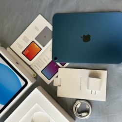 iPad  128G.     2025