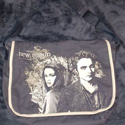 Twilight Saga New Moon Messenger Bag