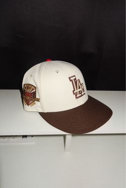 New era fitted hat