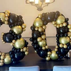 Ballon number 30 Th beautiful black and gold New 
