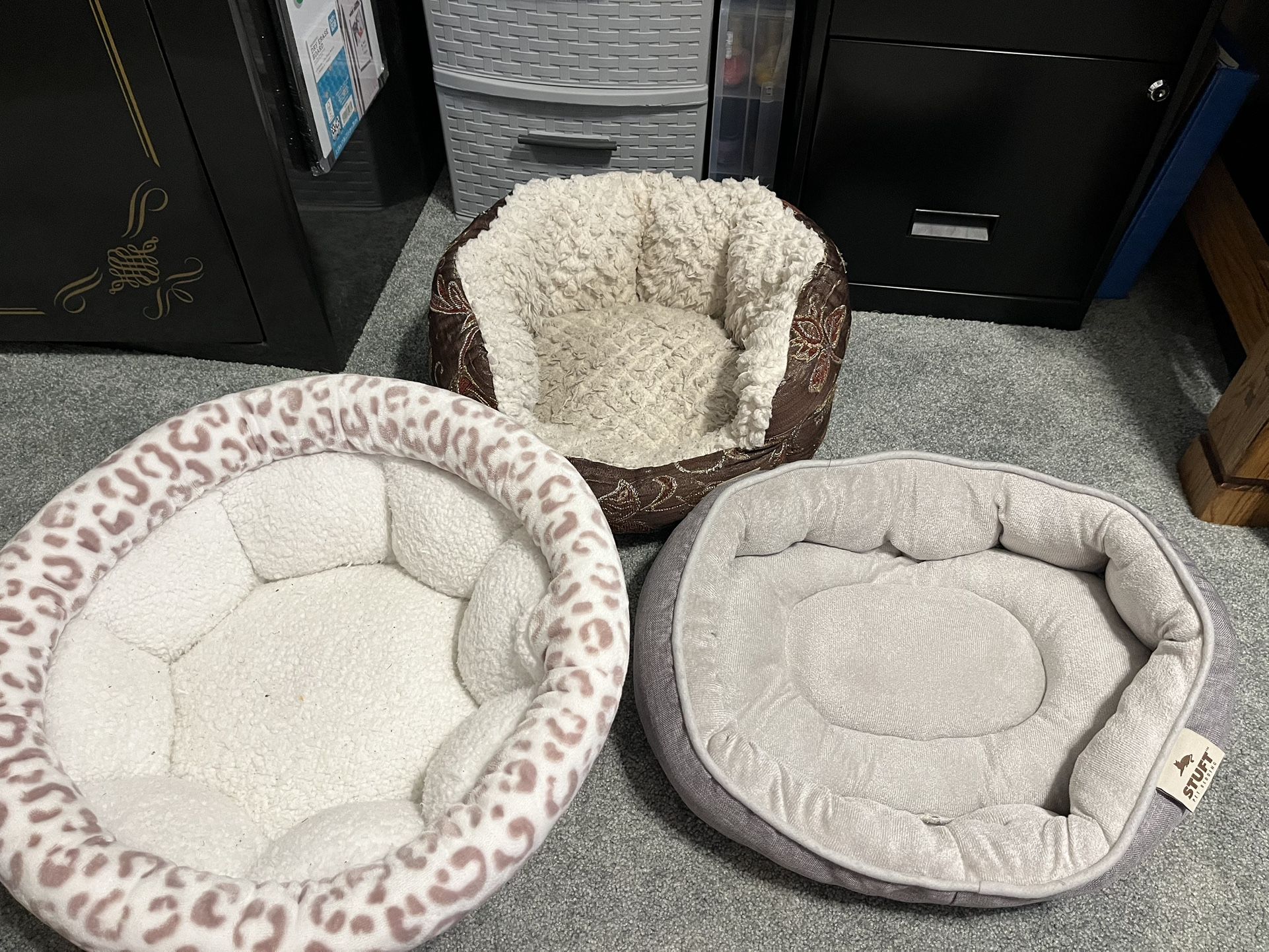 3 Pet Beds-small
