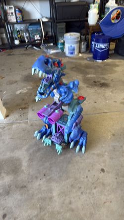 Light, sound moving dinasaur.