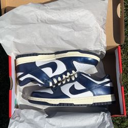 Nike Dunk Low Vintage Navy PRM