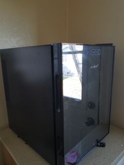Mini refri para vinos