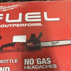 Milwaukee M18 Fuel 16” Chainsaw. Tool Only