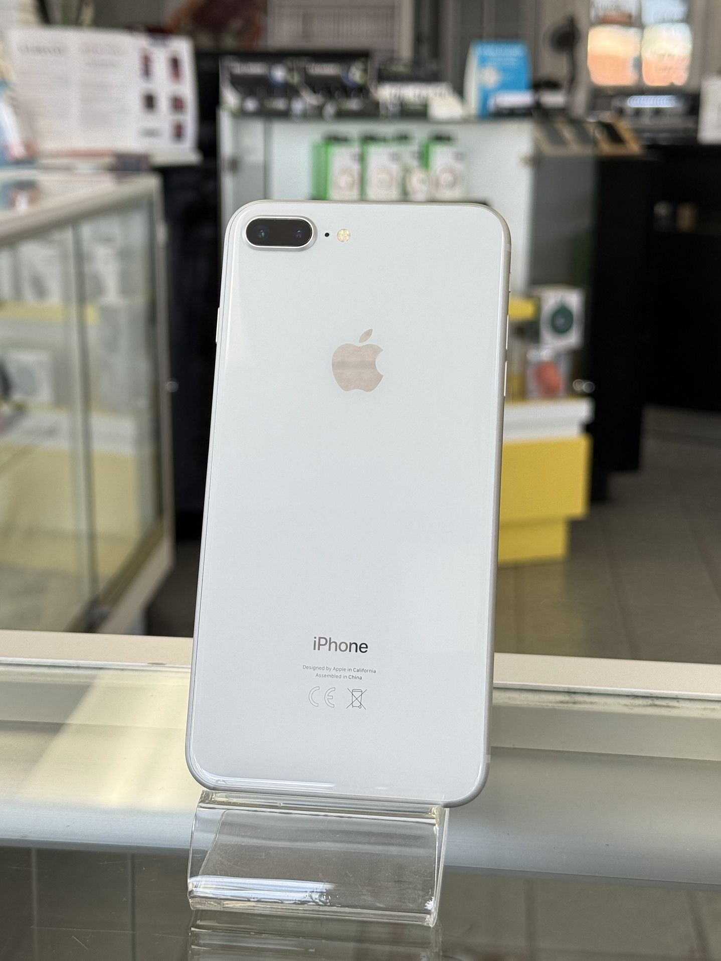 Apple iPhone 8 Plus 64GB T-Mobile