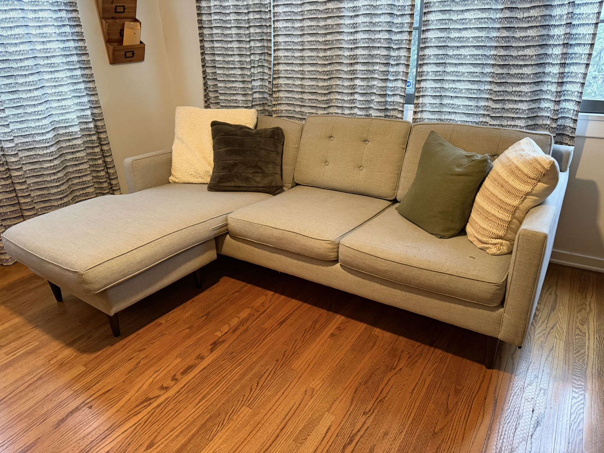 🛋️ West Elm Drake L-Shaped Sofa w/ Reversible Chaise – Gray/Platinum