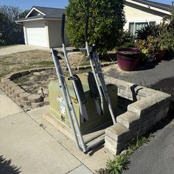 Freestyle gazelle exercise machine - free