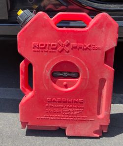 RotopaX 2-Gallon Gasoline Fuel Container w/ Pipe/Bar Mount – Used Once