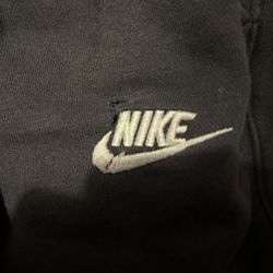 nike sweats 