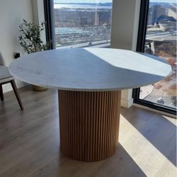 West Elm Ellington Table Round (table only)