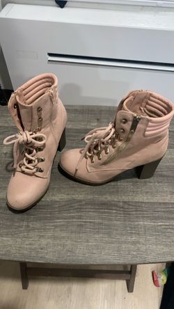 Pink boots with heel