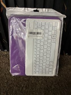 IPAD PRO 13 GRAPE KEYBOARD