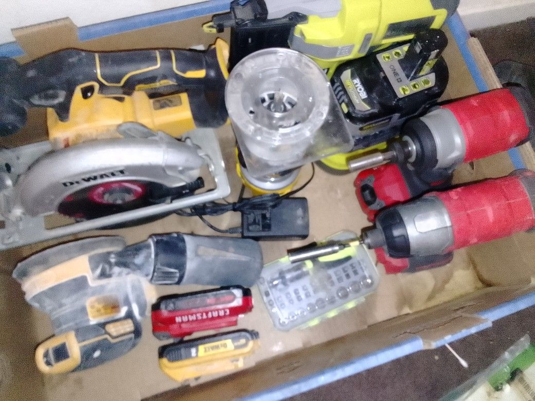 Assorted Power Tools