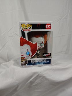 Pennywise Funko Pop (glow bug) 