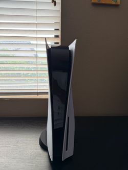 PS5 (disc version)