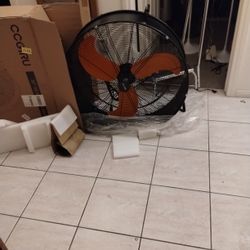 HUGE 30 INCH GARAGE OR SHOP FAN 