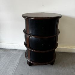 Round End Table