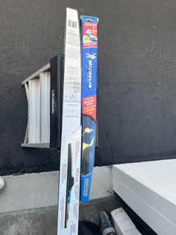 Windshield Wipers (unused) 21” Michelin