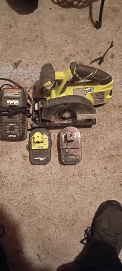 Ryobi Curculer Saw
