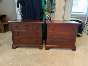 Stanley solid wood (2) Night stands
