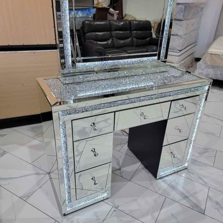 Mirrored Vanity With Led Lights And Bluetooth Speaker 
