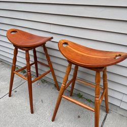 Vintage OW Ltd. Wooden Stool — Mid-Century Modern Style