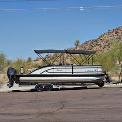 2020 Barletta Pontoon L25U