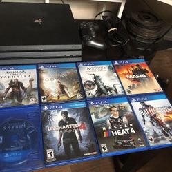 PS4 Pro 1TB CUH-7215B w/ 8 games