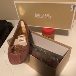 MK Flats Sz 10