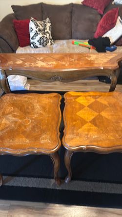 Entrance table and 2 coffee tables
