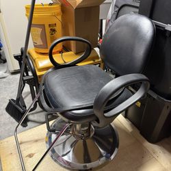 Beauty Salon Styling Chair With Station Mirror And Organization Drawers