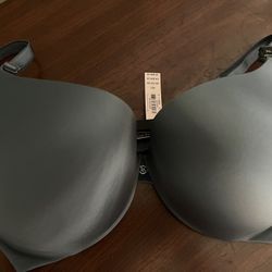 Victoria’s Secret So Obsessed Bra. New With Tags! 36D, $20