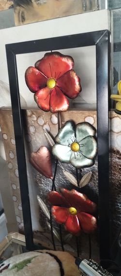 Wall art metal