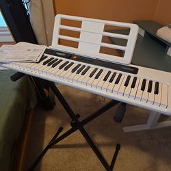 Casiotone CT-S200WE keyboard with adjustable stand