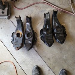 Parts  Chevy  1965-67 Lower control arms.
