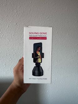 Robot camera man